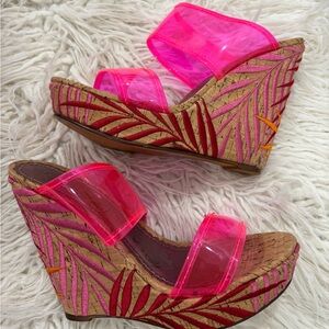 (NWOT) Naughty Monkey Neon Pink Wedge
Sandals - Size 8
